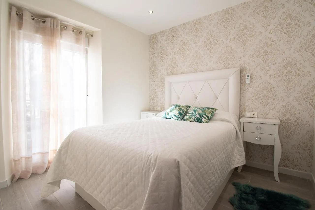 Gallery Ronda Home 0*,